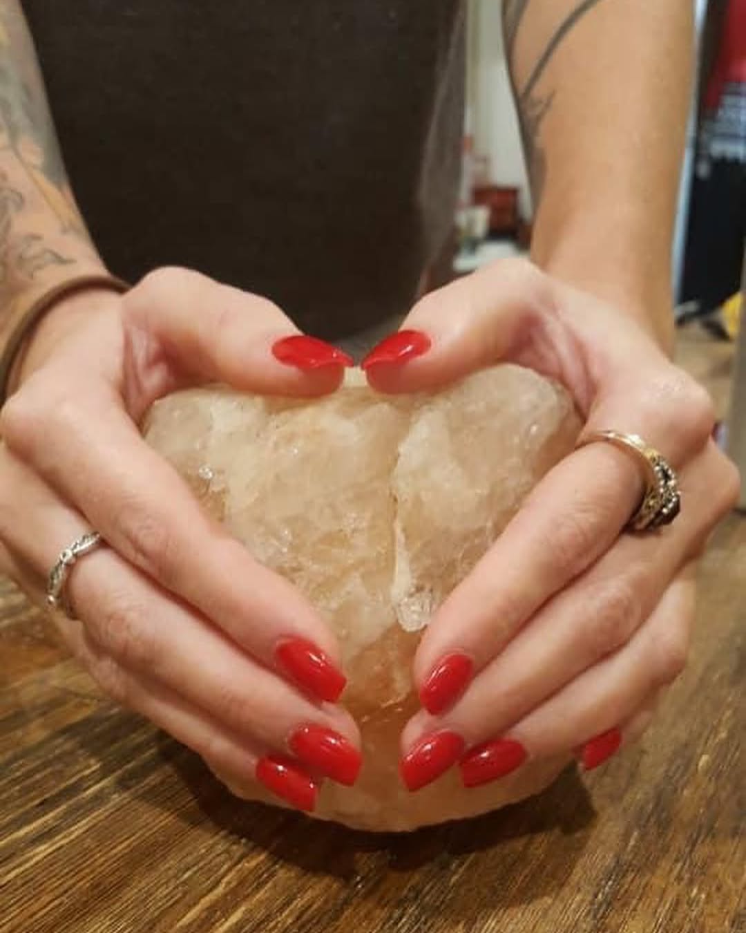 Acrylic nail removal