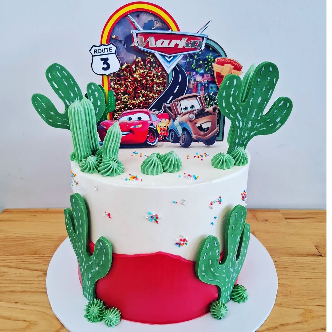 Mini Cakes & Cupcakes